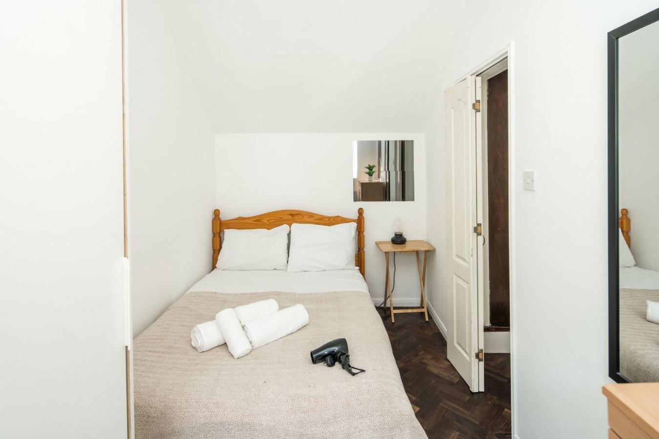 Case de vacanță Quirky & Cosy 2bd Mews Flat In Paddington *